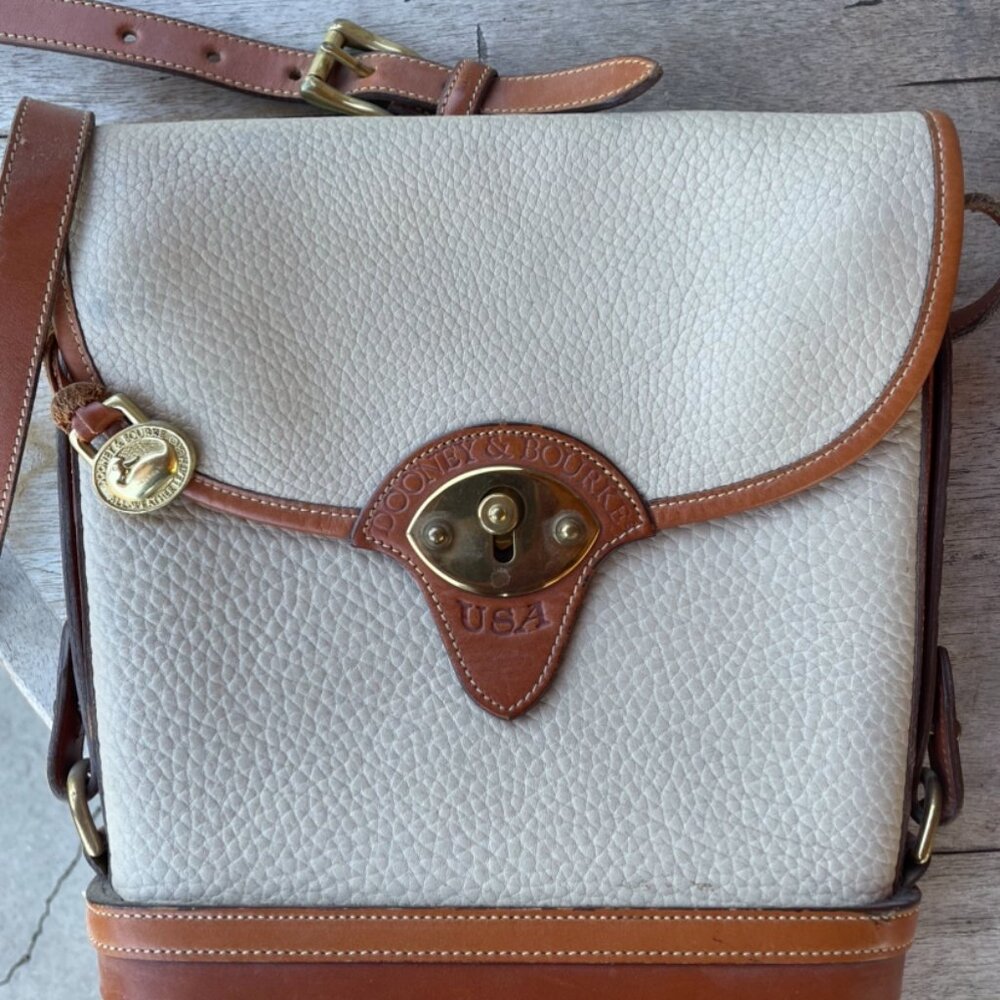 Dooney And Bourke Crossbody bag